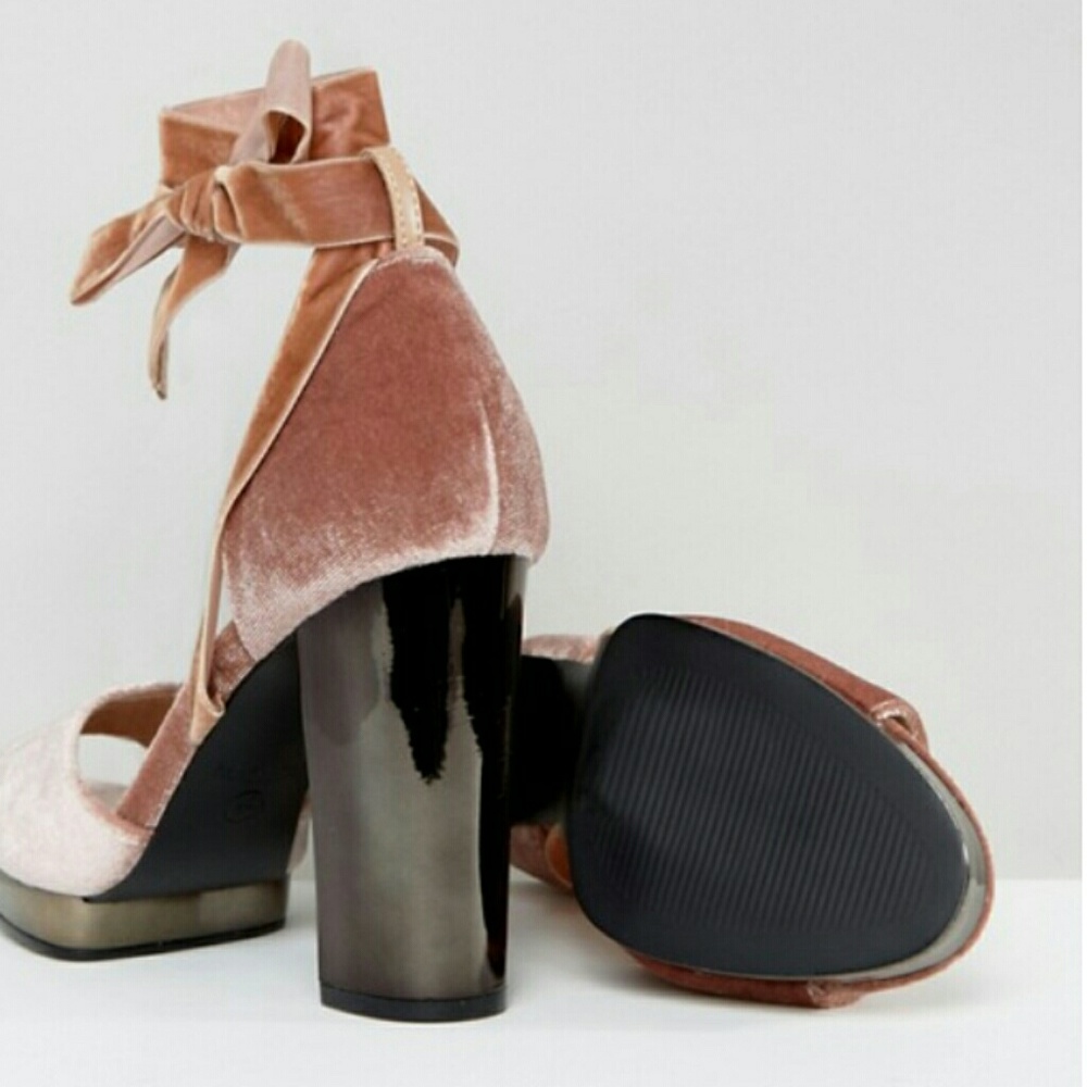 🆕Asos Truffle Collection Tie Up Slim Platform 🆕 - Picture 3 of 8